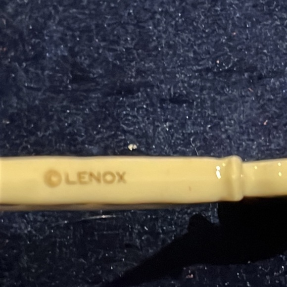 LENOX Pierced Gold Cross Ornament 5" - Picture 10 of 11